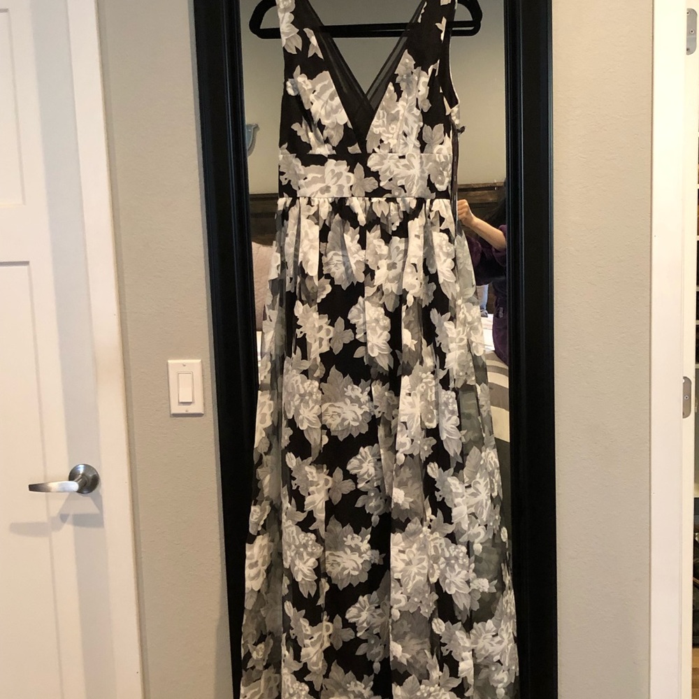 Vera Wang Gown